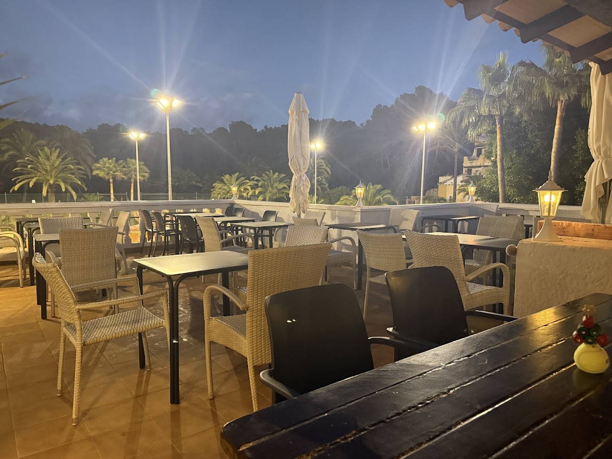 The Clubhouse Entre Amigos