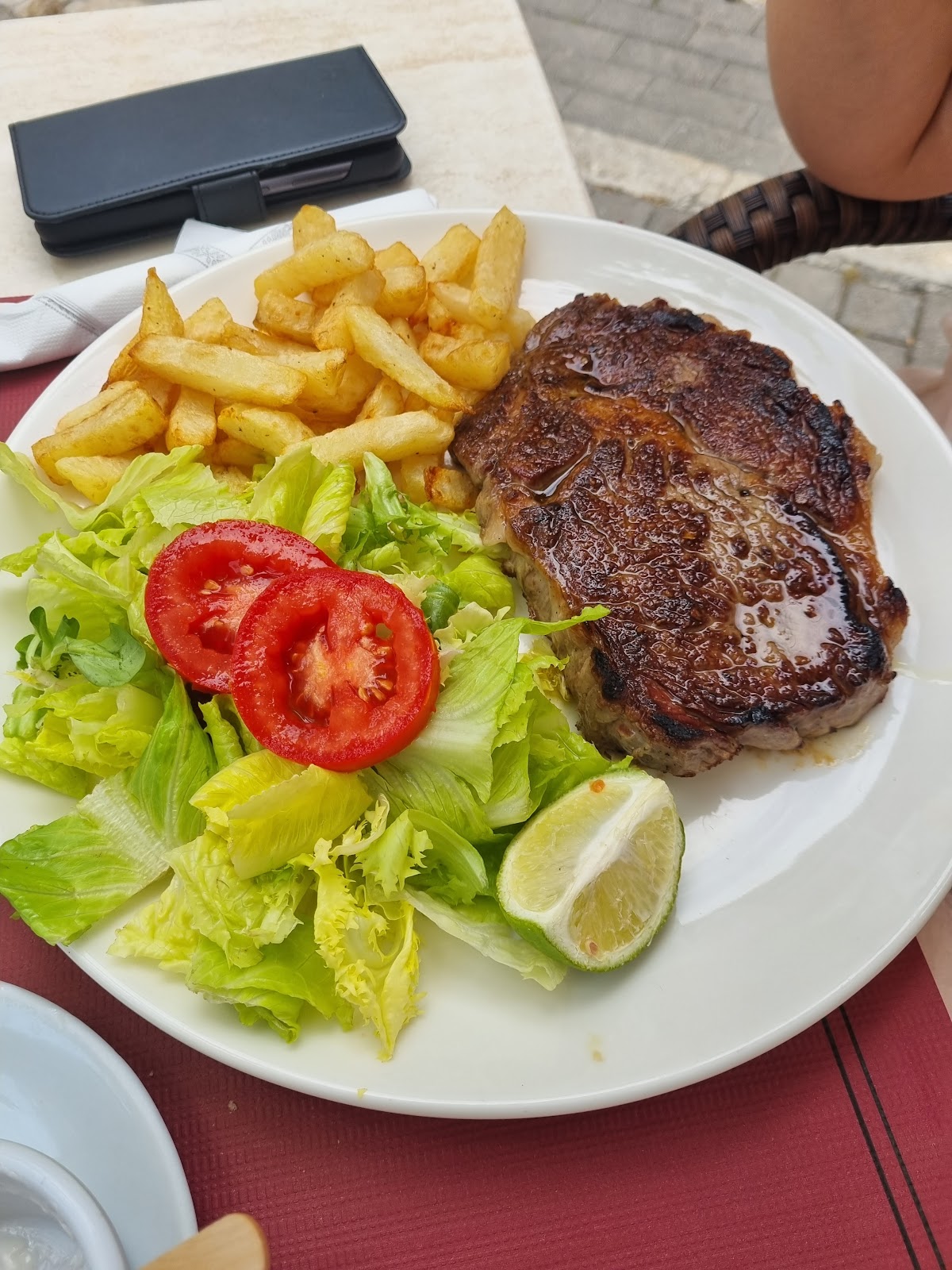 Ca's Xigaler. Cafeteria Restaurant