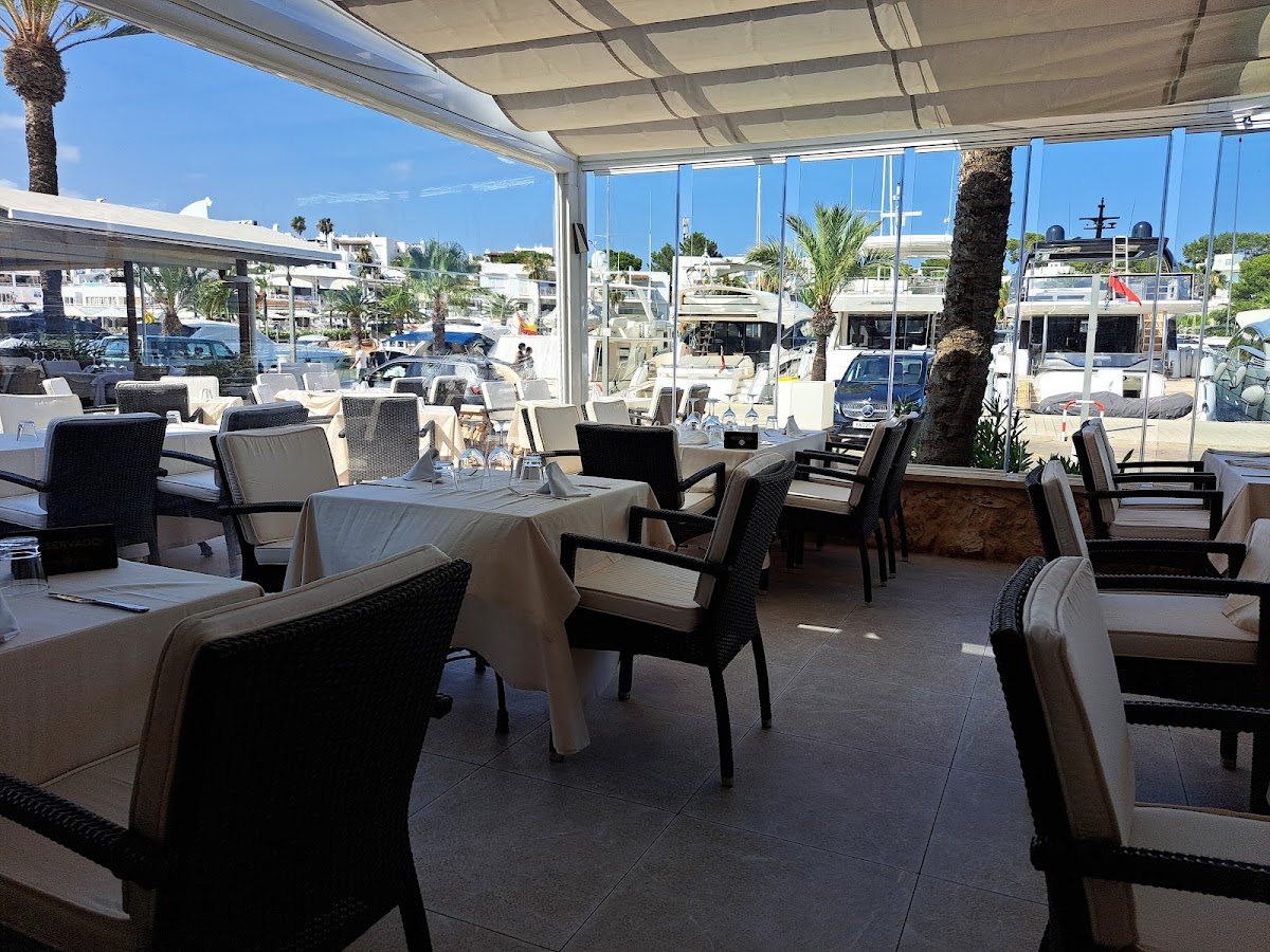 Porto Cari | Restaurant & Cafe