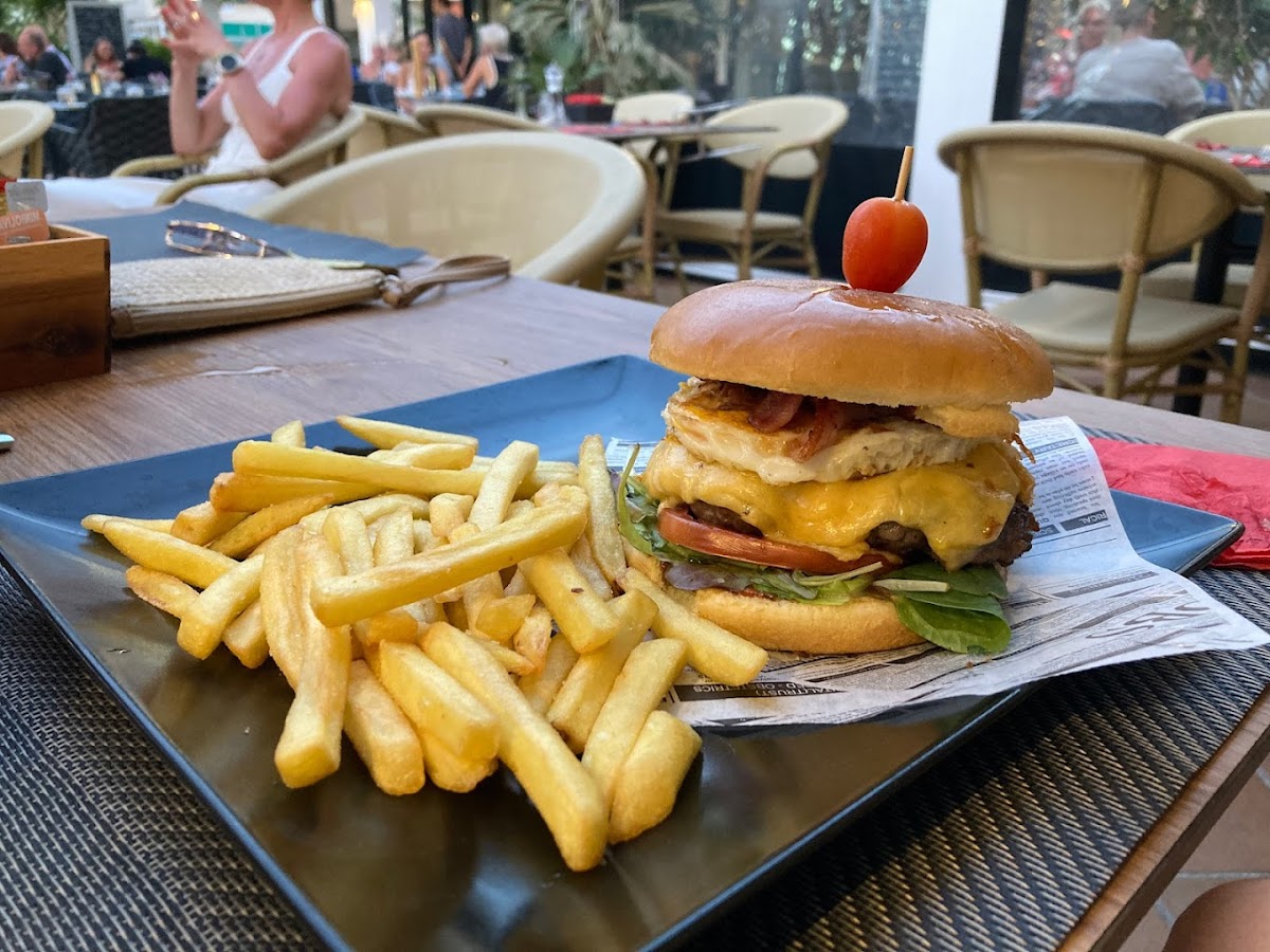 Bleecker santa ponça