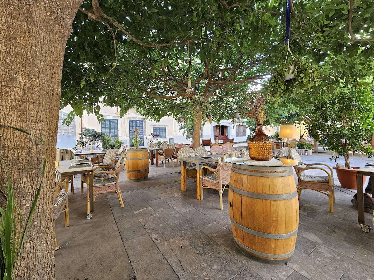 Can Salom Restaurant - Boutique