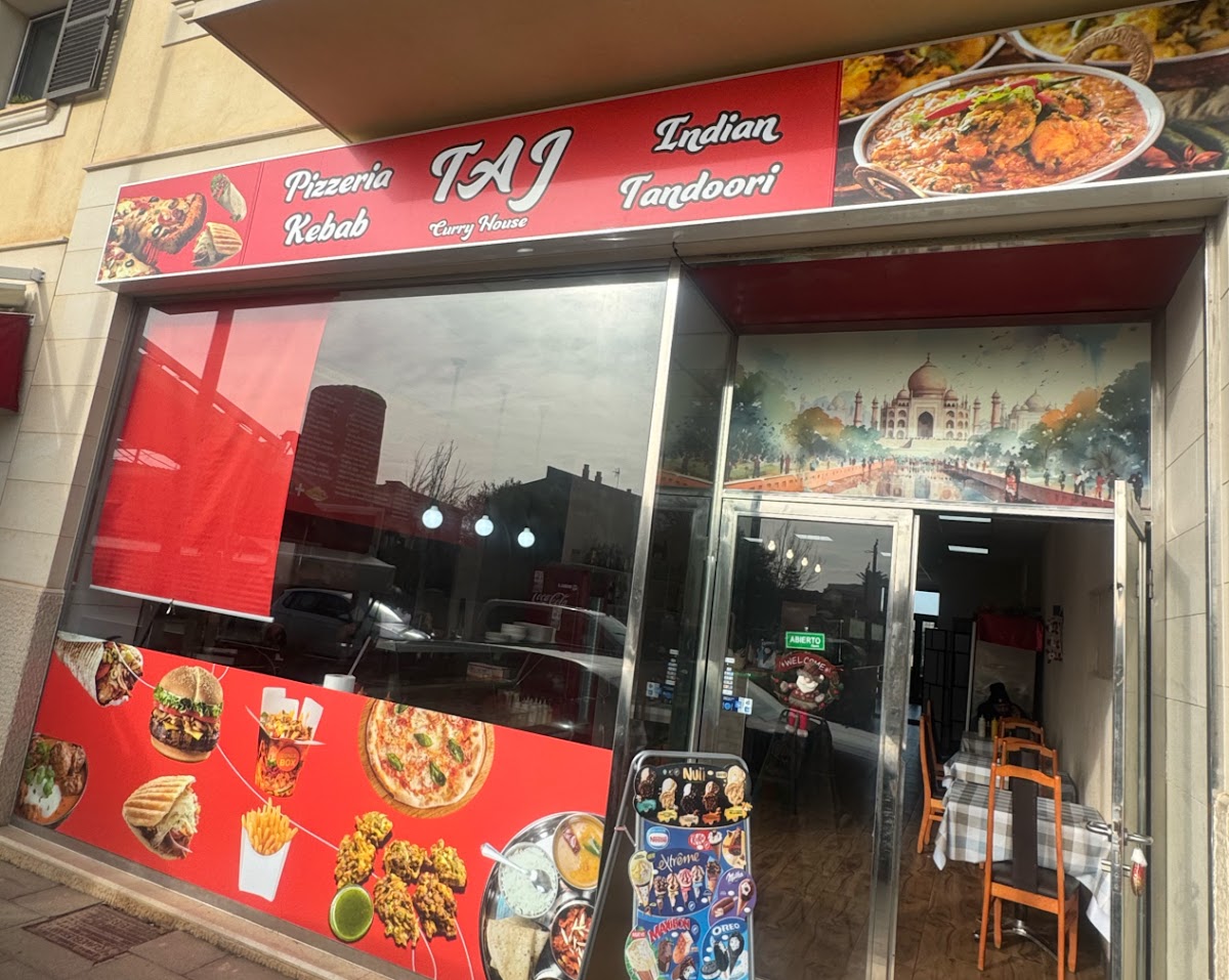 Taj pizzeria kebab