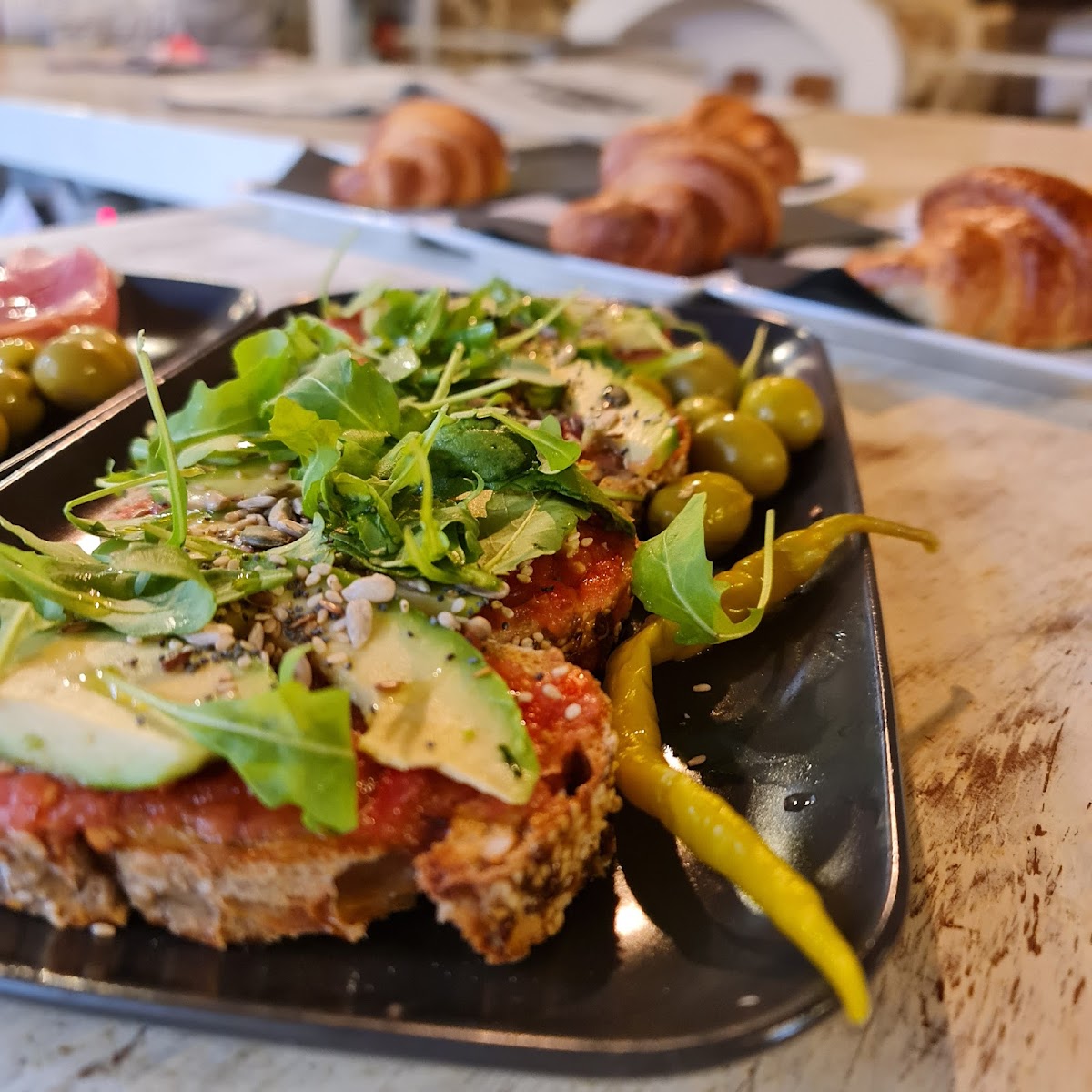 PIZZERIA FORN DE LA VALL Y DESAYUNOS