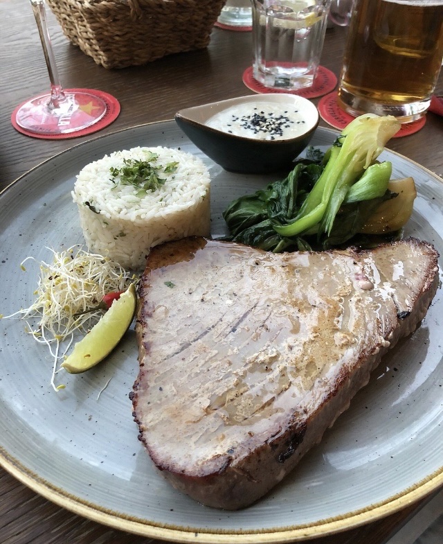La Pinta Bar-Restaurant
