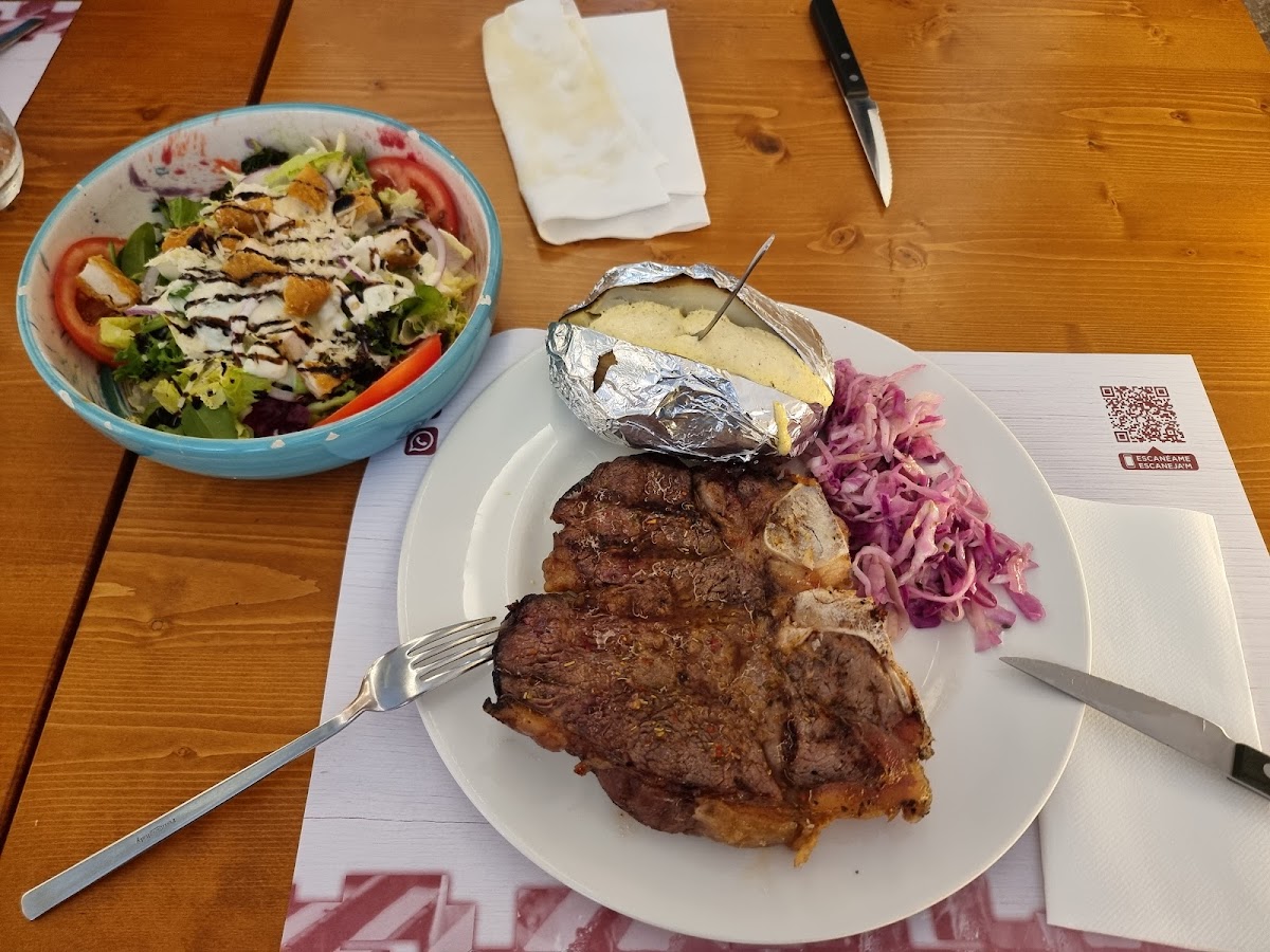 Basico Steak House | Alcudia Restaurant