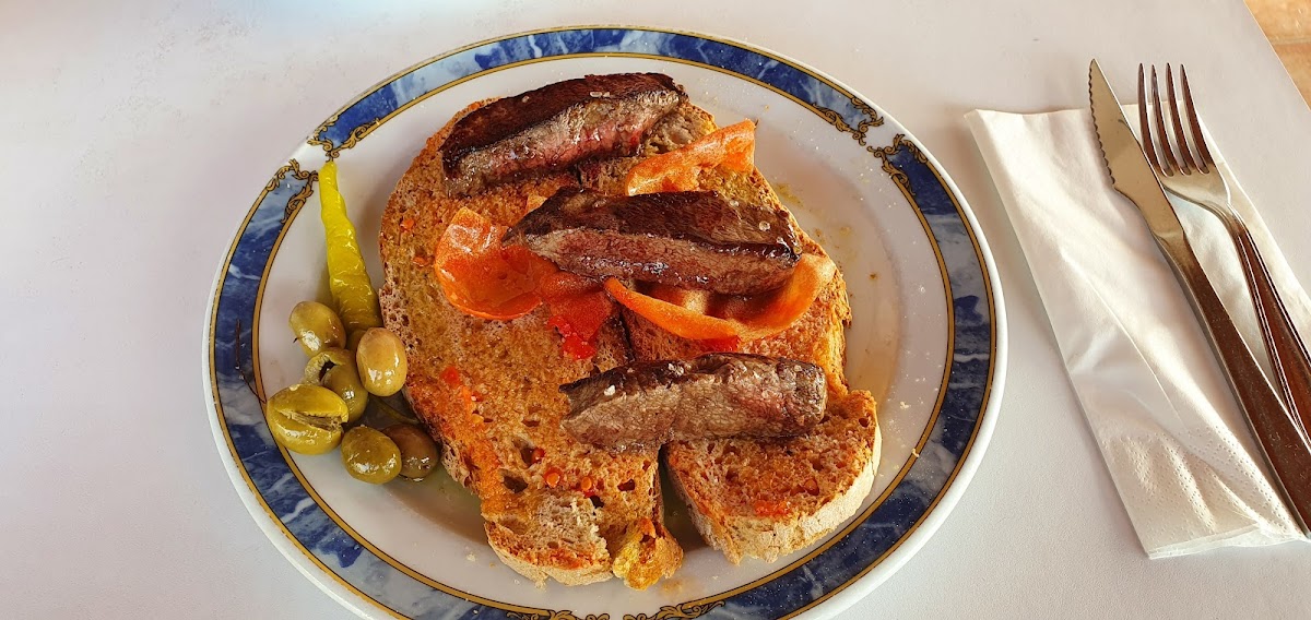 Restaurant “Es Revolt”