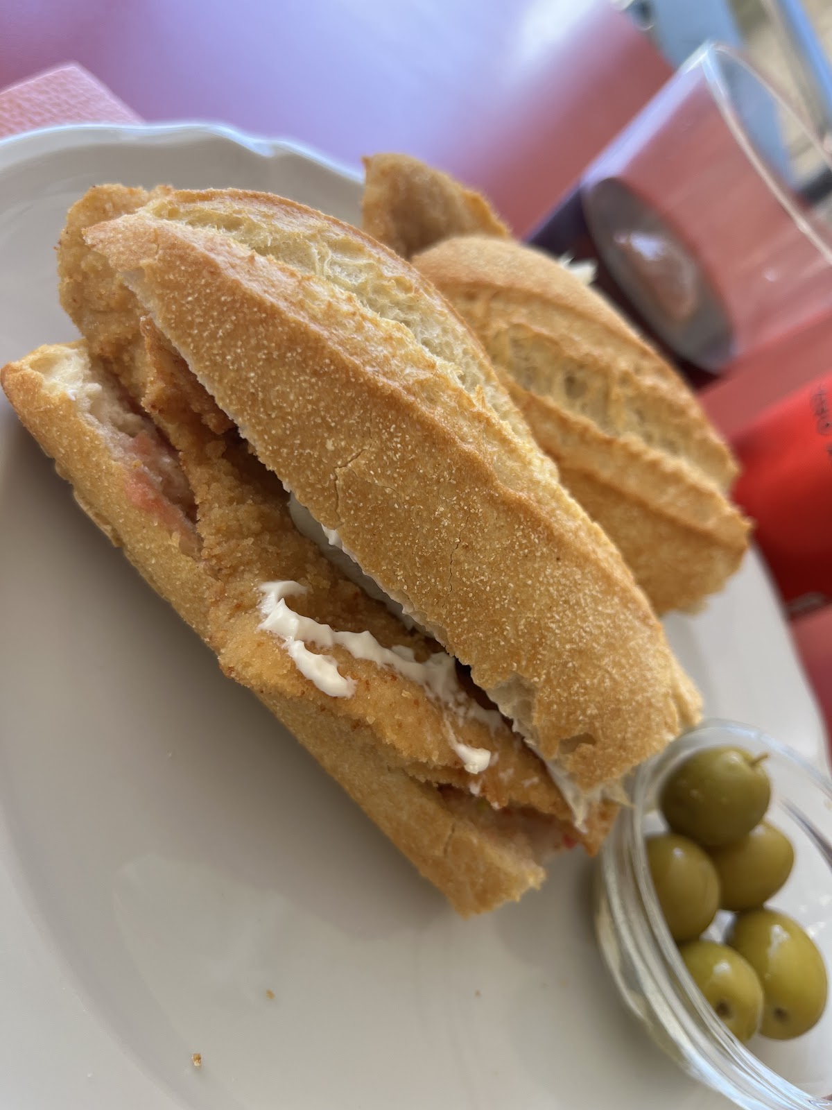 UNA MÁS cafetería bar