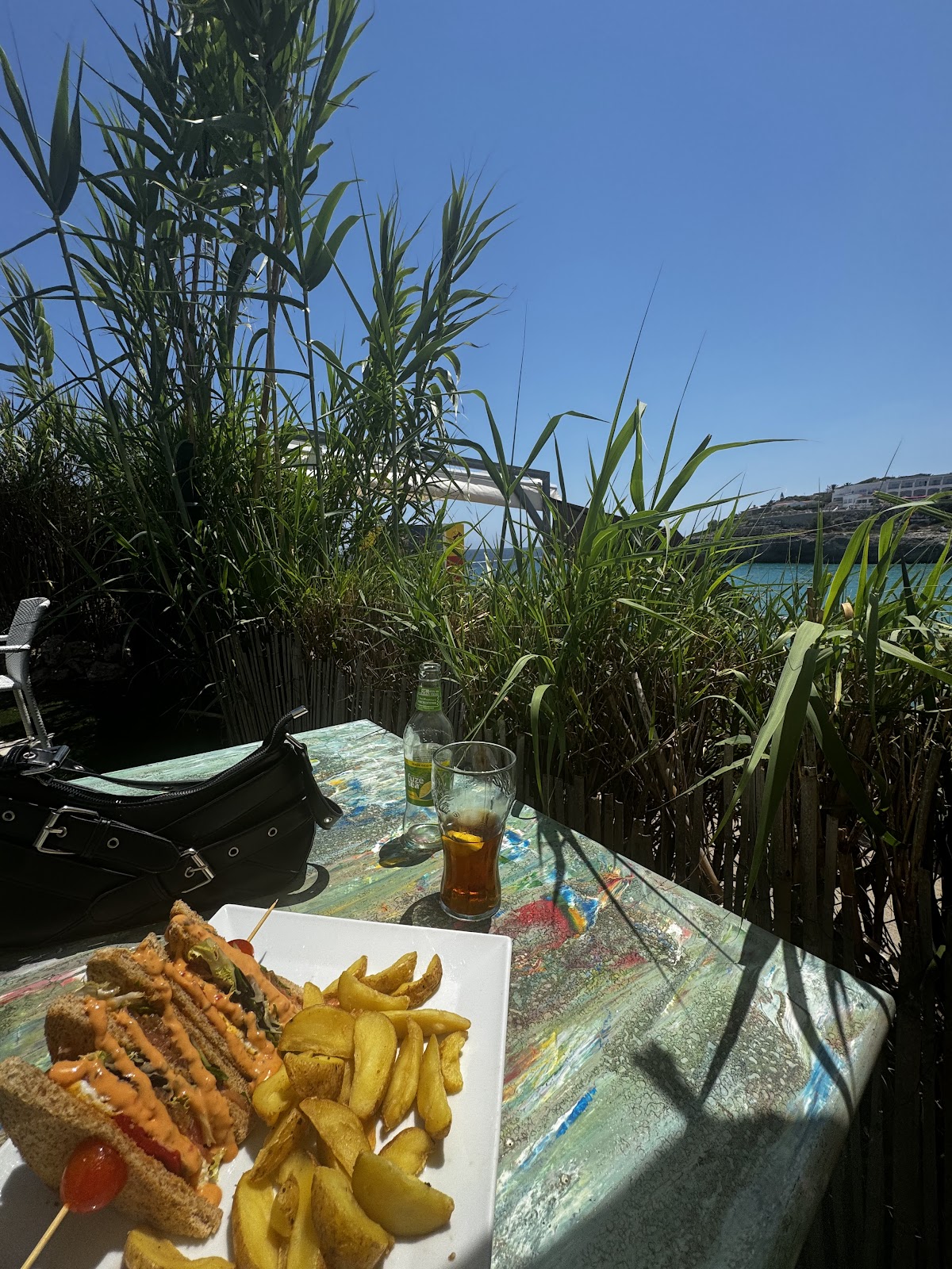 Martinelli Beach Club