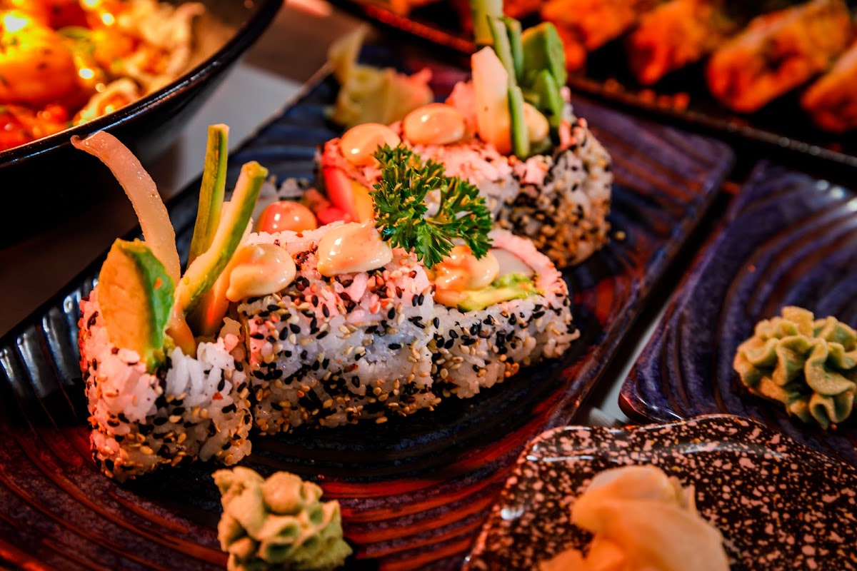 Mar de Nudos Mediterranean & Japanese cuisine
