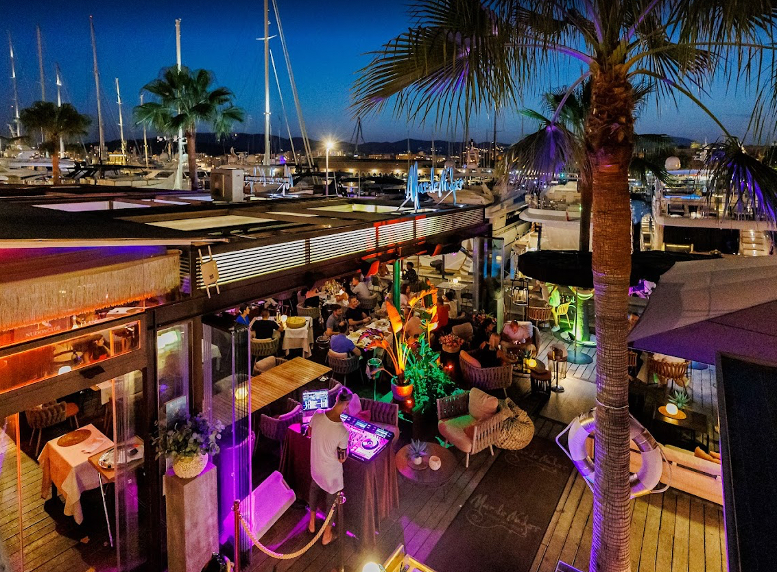 Mar de Nudos Mediterranean & Japanese cuisine