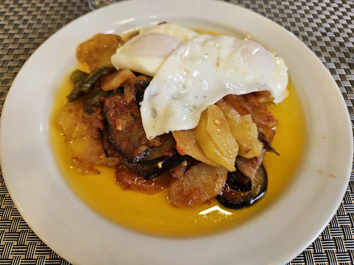 Cafeteria Restaurante Pacharan