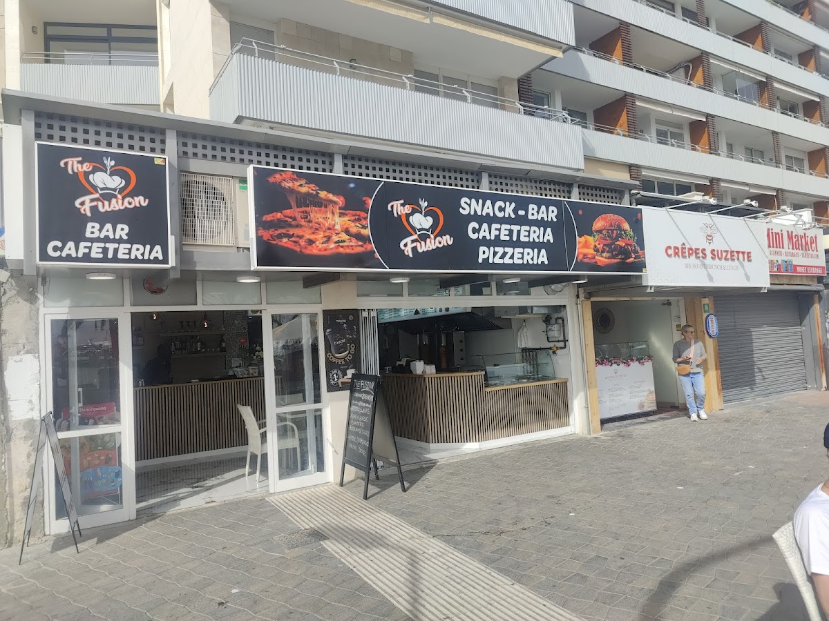 Kebab pezzaria bar de fusión