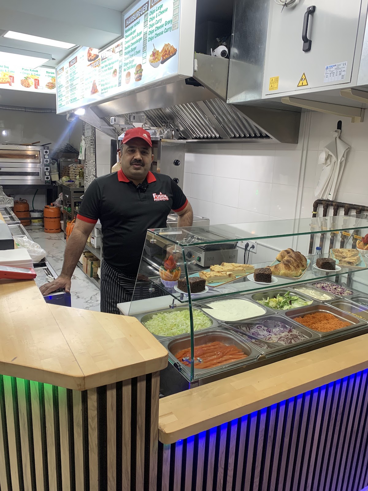 Kebab pezzaria bar de fusión