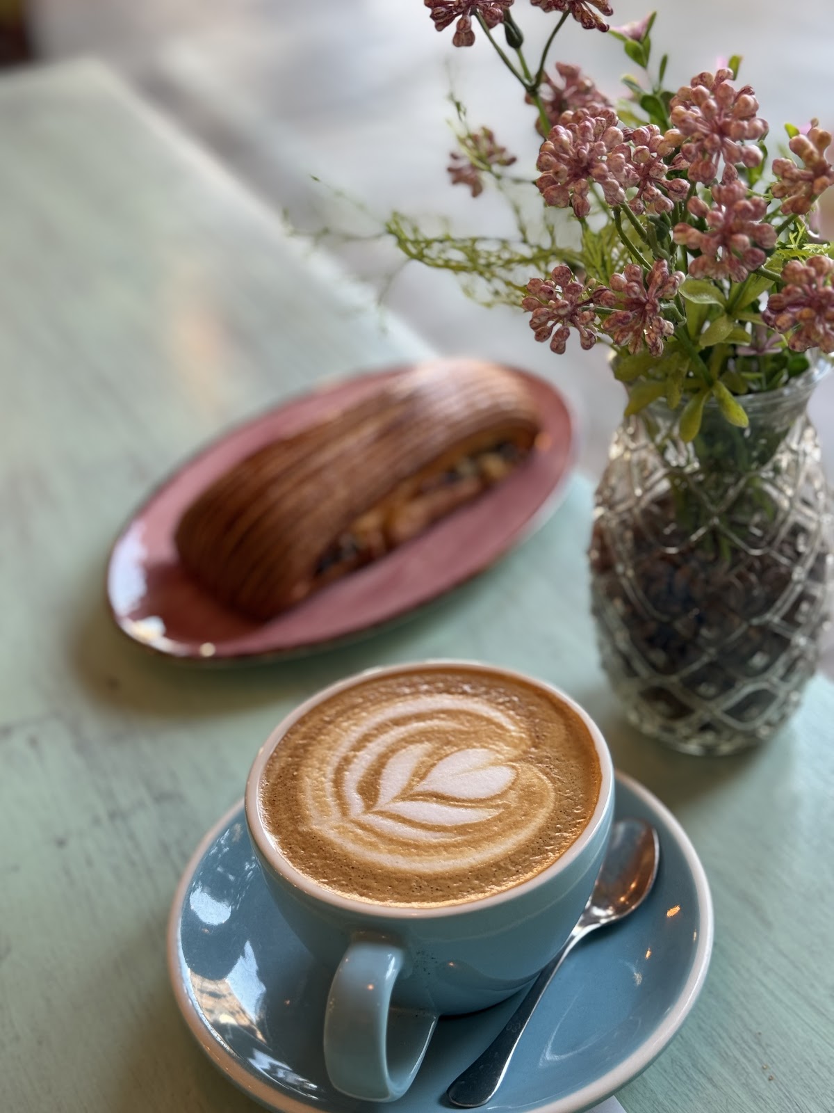 MISE EN PLACE Brunch-Bakery & Specialty coffee