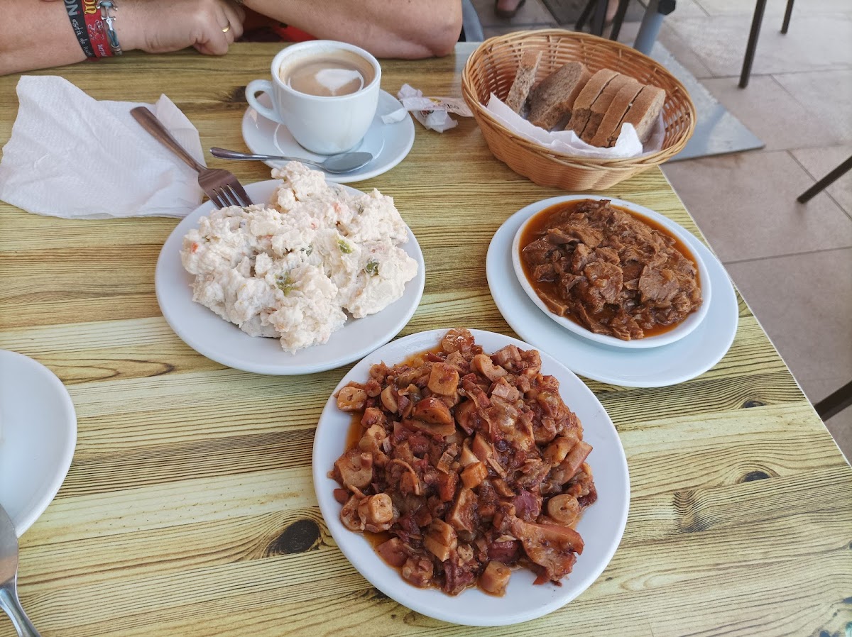 Cafetería Granja Ses Voltes