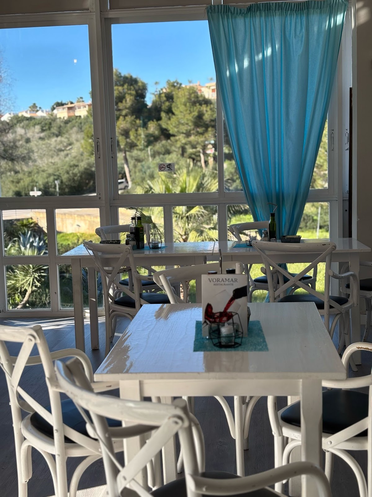 Vora Mar Restaurant