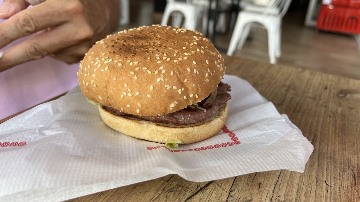 Hamburguesería D-2 desde 1982