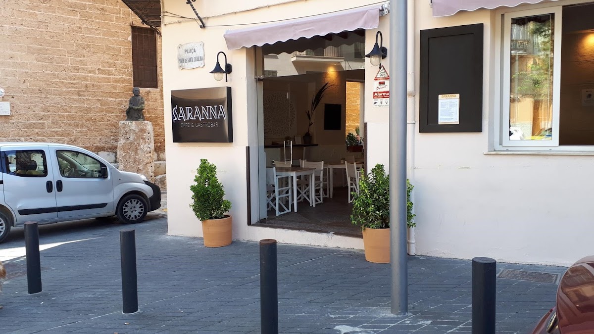 Saranna Cafe & Gastrobar