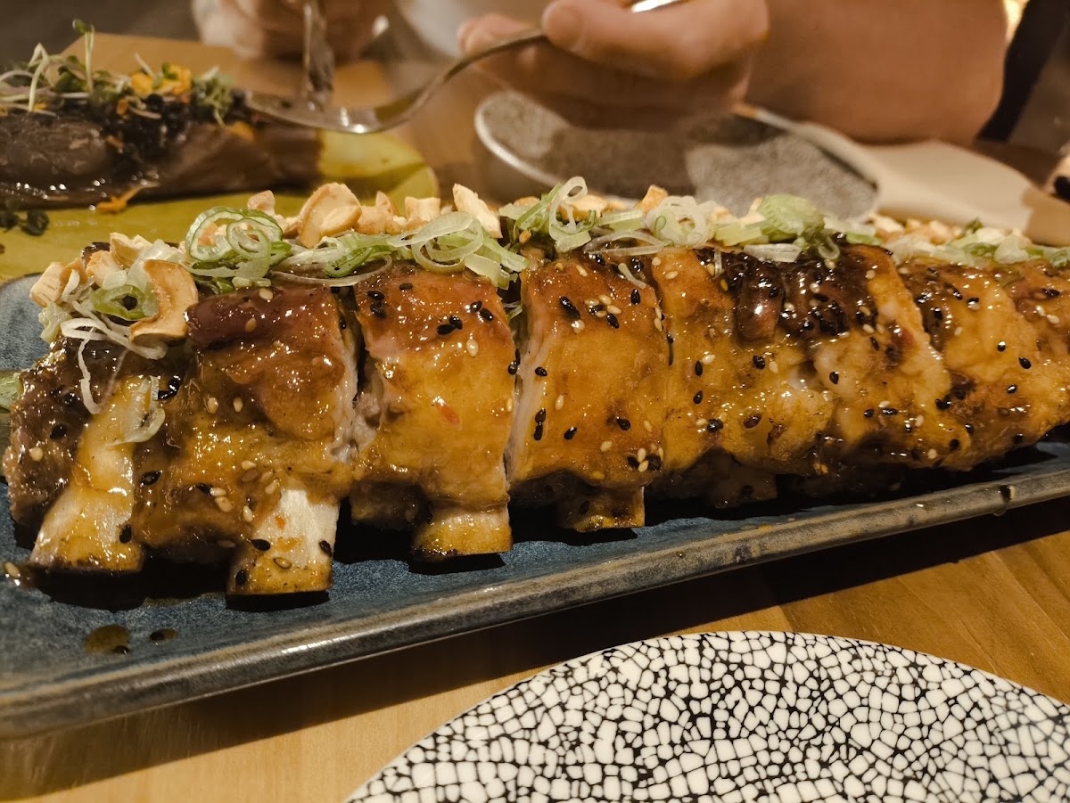 Quinta Avenida- Restaurante Japonés