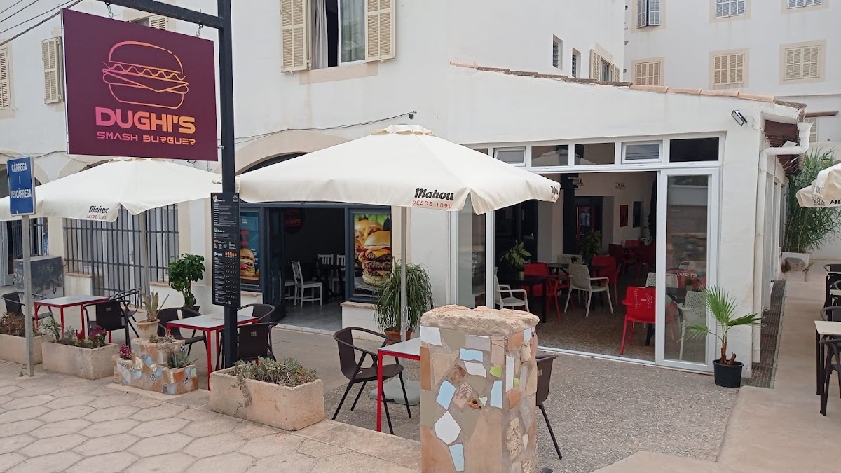 Dughi's burger