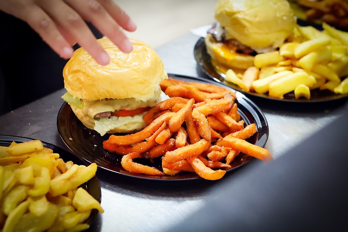 Burgou - Burgers & more