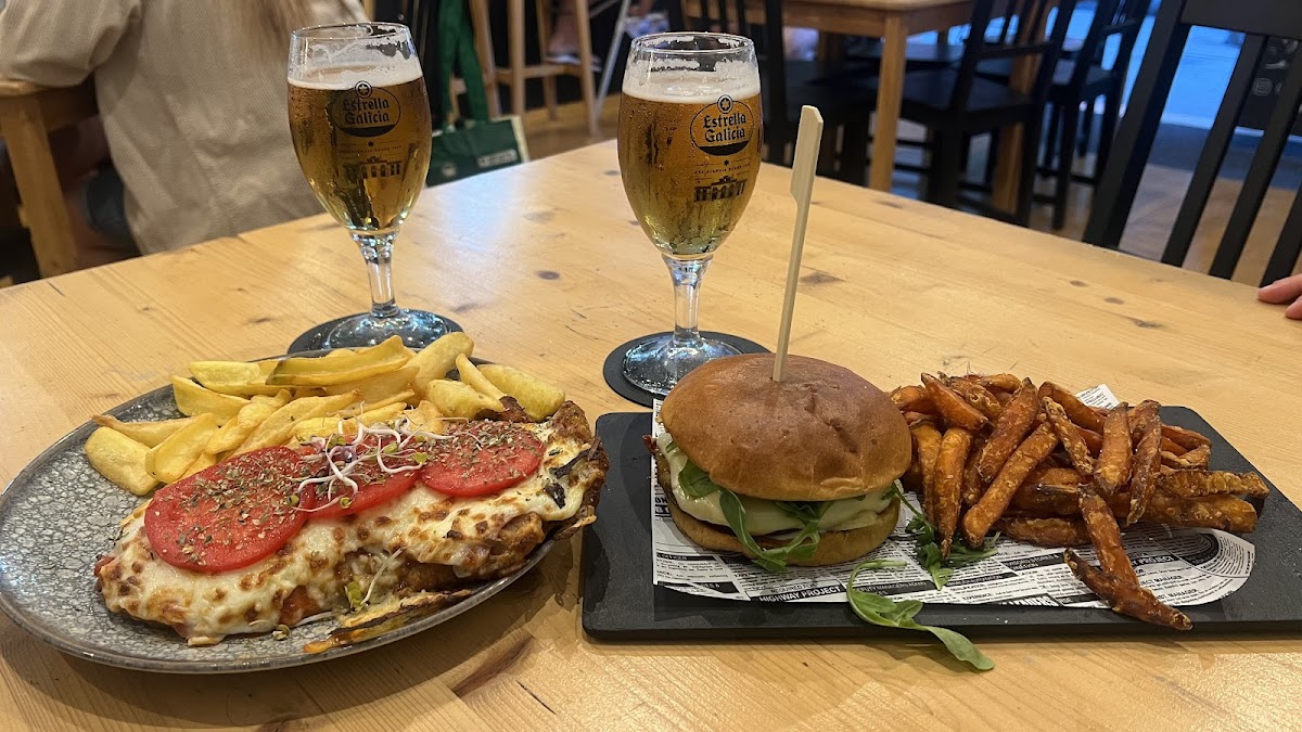 Simona Food & Drinks