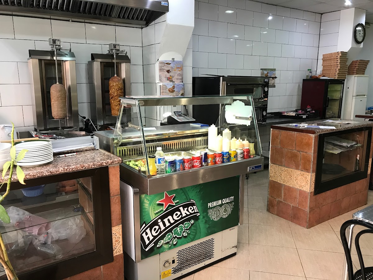 Sunny Kebab pizzeria