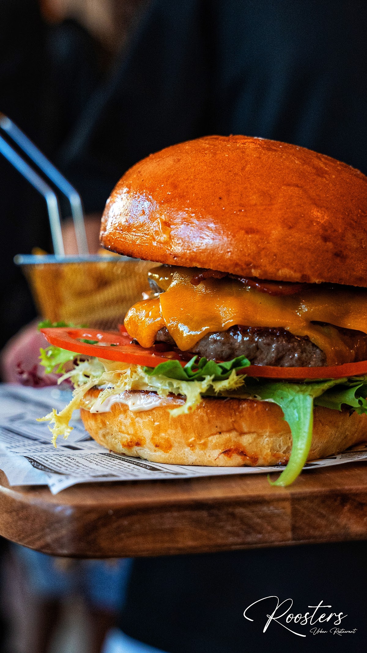 Roosters Urban Restaurant & SPORTSBAR