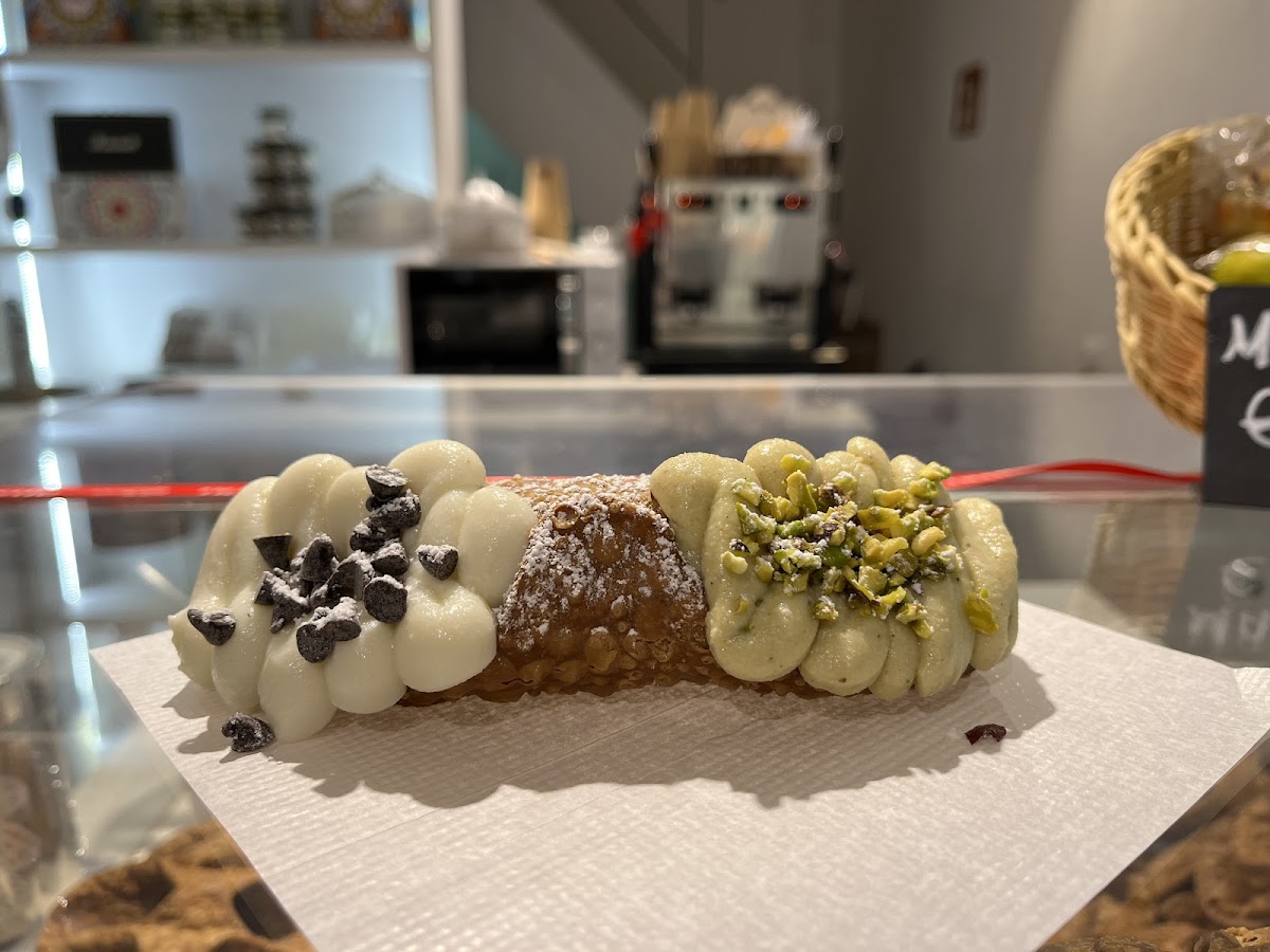 Ammu Cannoli Espressi Siciliani