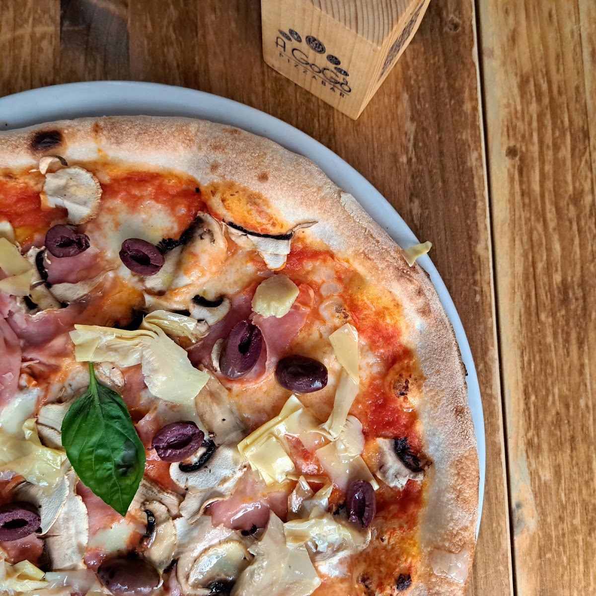 A GoGò Pizzabar