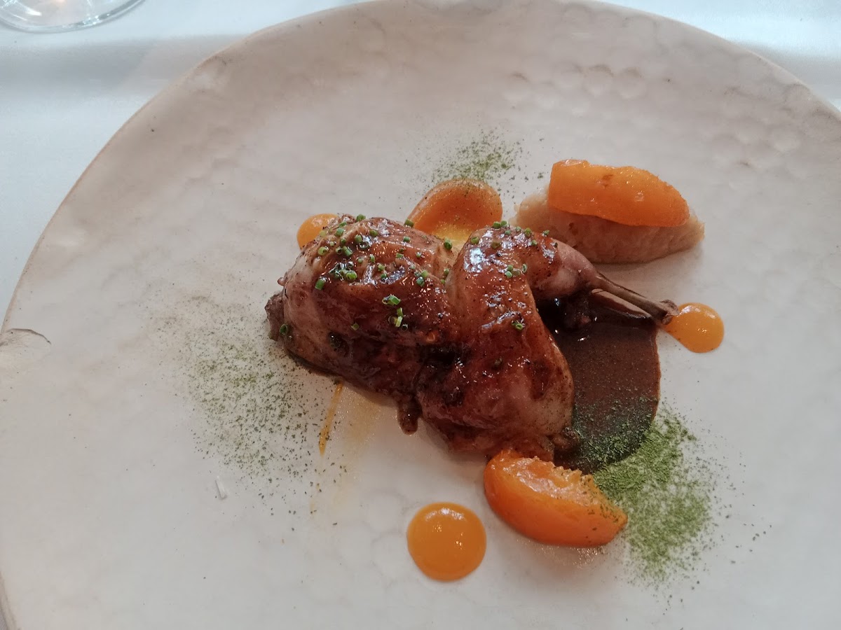 Blanc Restaurant