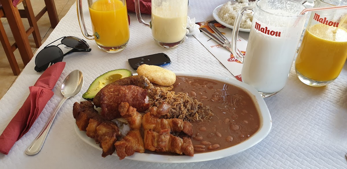 Restaurante Sabor Criollo