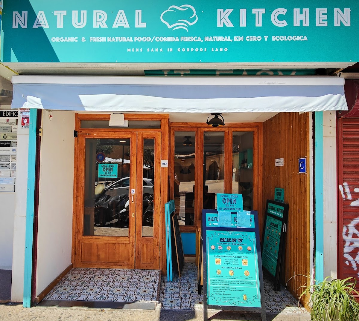 NATURAL KITCHEN