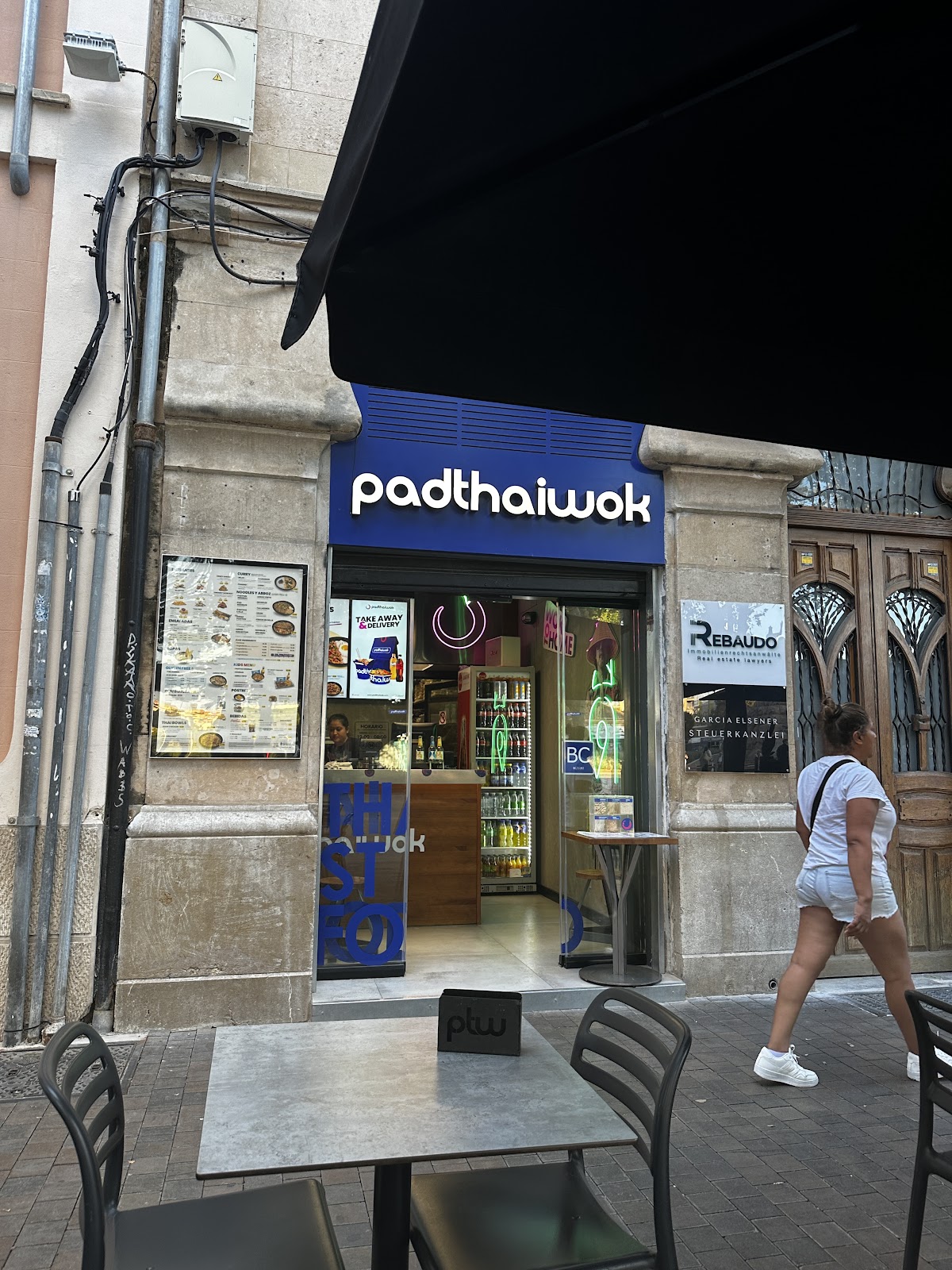 padthaiwok Mallorca Pza. España
