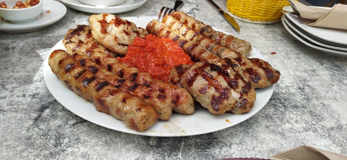 Cherno More