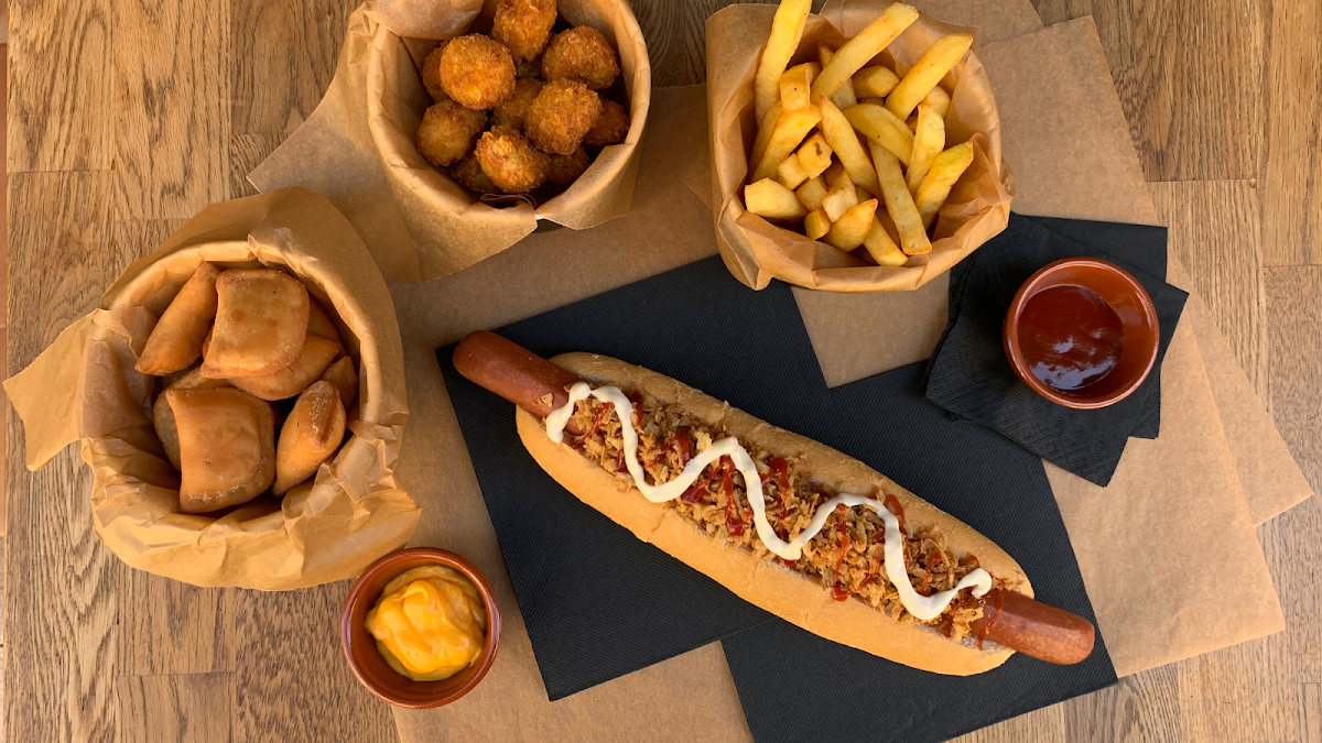 Hot Dog To Go