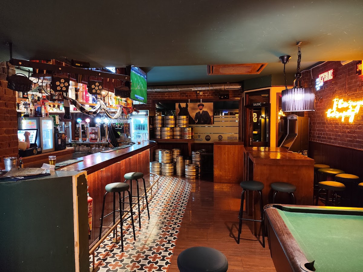 Shelby’s Sports Bar